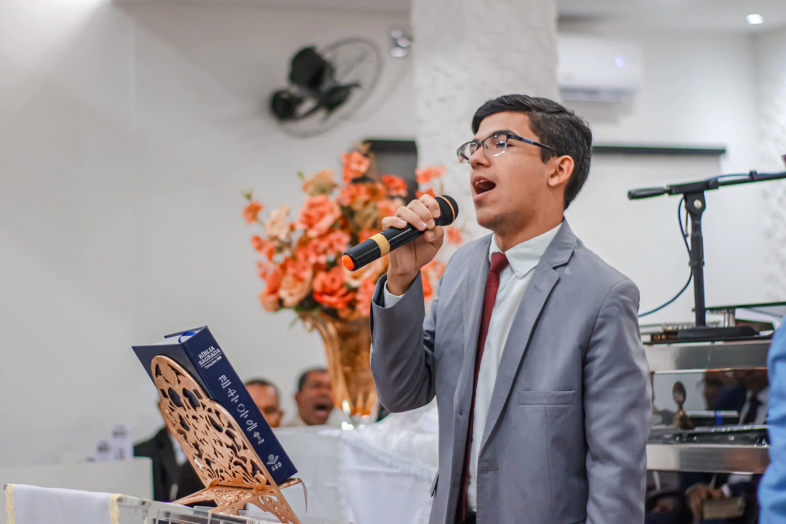 Assembleia de Deus em Chã do Pilar realiza o culto de Santa Ceia do mês de março - Imagem: Anderson Siqueira/ADCOM Assembleia de Deus em Chã do Pilar realiza o culto de Santa Ceia do mês de março - Imagem: Anderson Siqueira/ADCOM