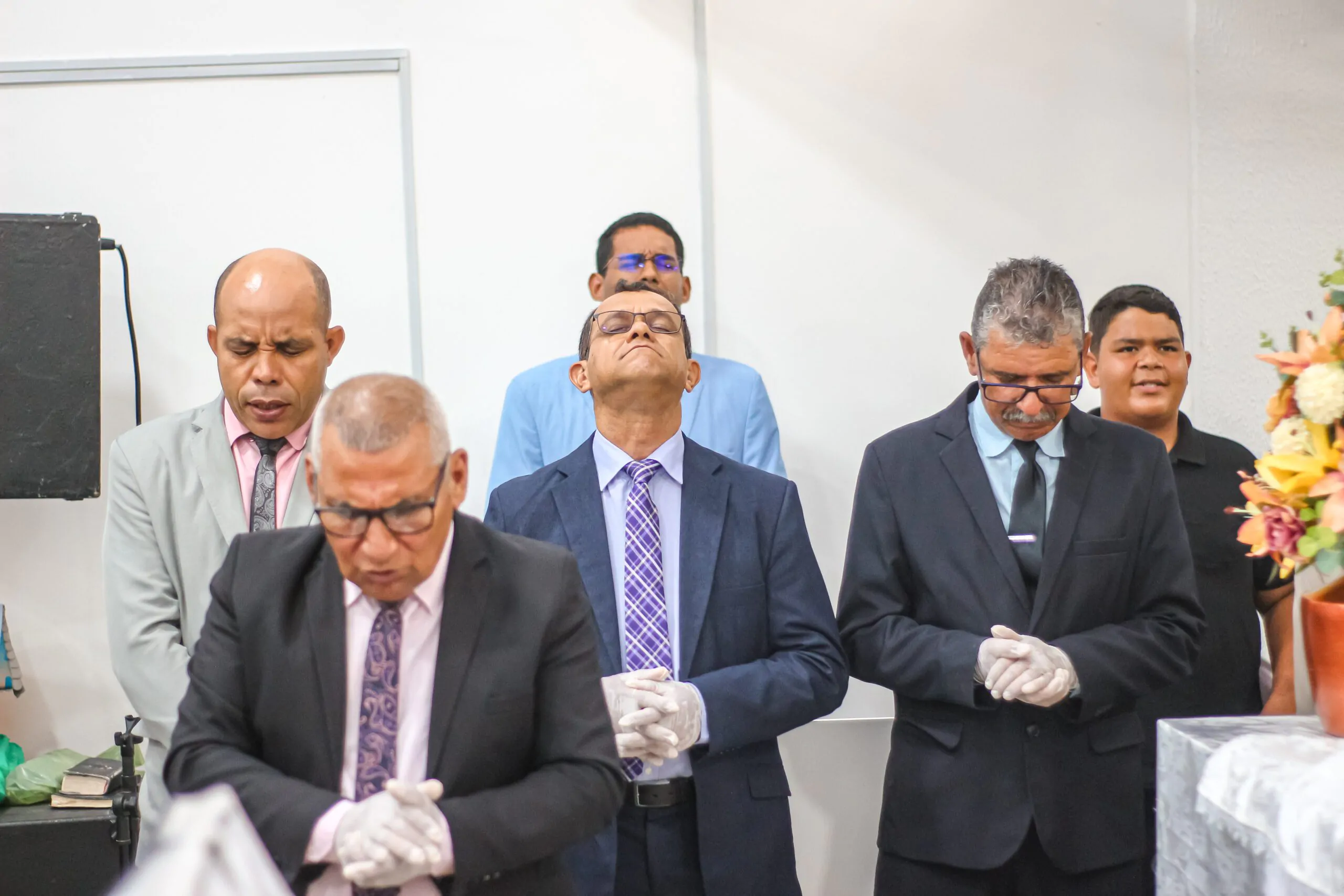 Pastor Pedro Idalino ministra na Santa Ceia de junho da AD Chã do Pilar – Imagem: Anderson Siqueira/ADCOM