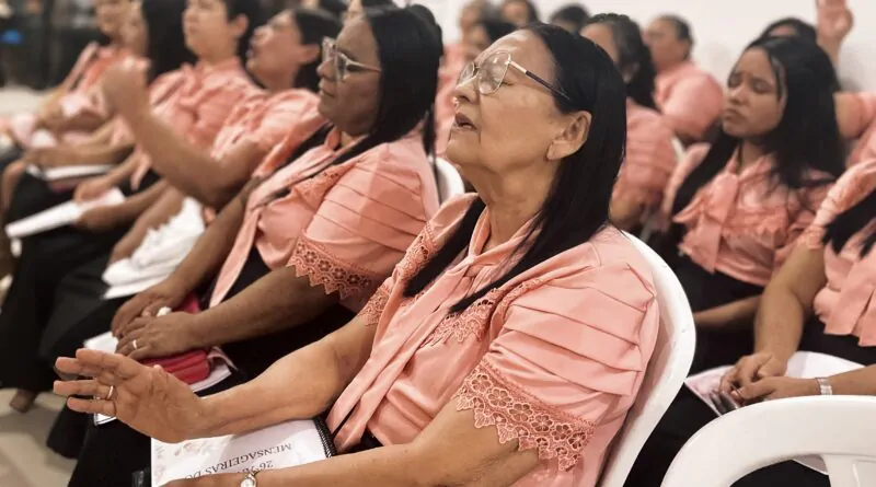 Boca da Mata: consagração, círculo de oração e departamento de senhoras celebram 26 anos - Imagem: Michely Lavínia/ADCOM