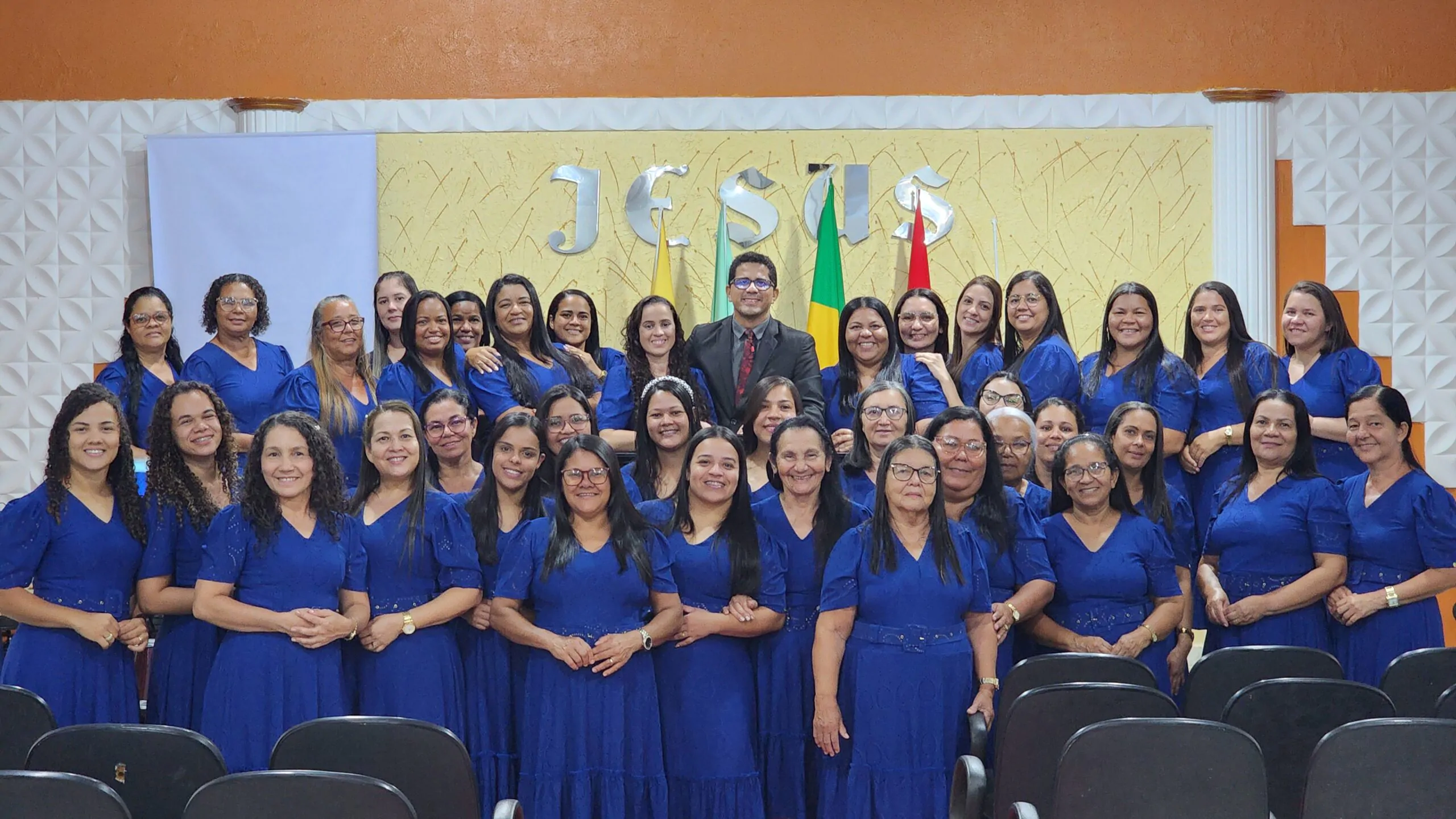 18 anos do departamento de senhoras, círculo de oração, consagração e visitadoras da congregação Manguaba - Imagem: Adimael Siqueira/ADCOM