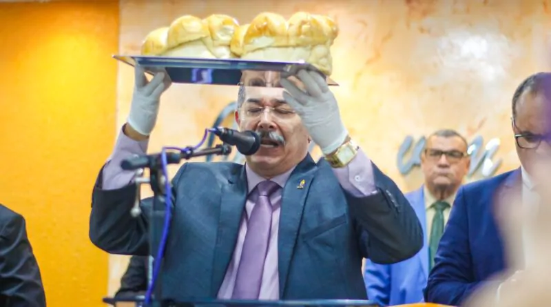 Culto de Santa Ceia destaca a mensagem da cruz e o sacrifício vicário de Cristo - Imagem: Anderson Siqueira/ADCOM