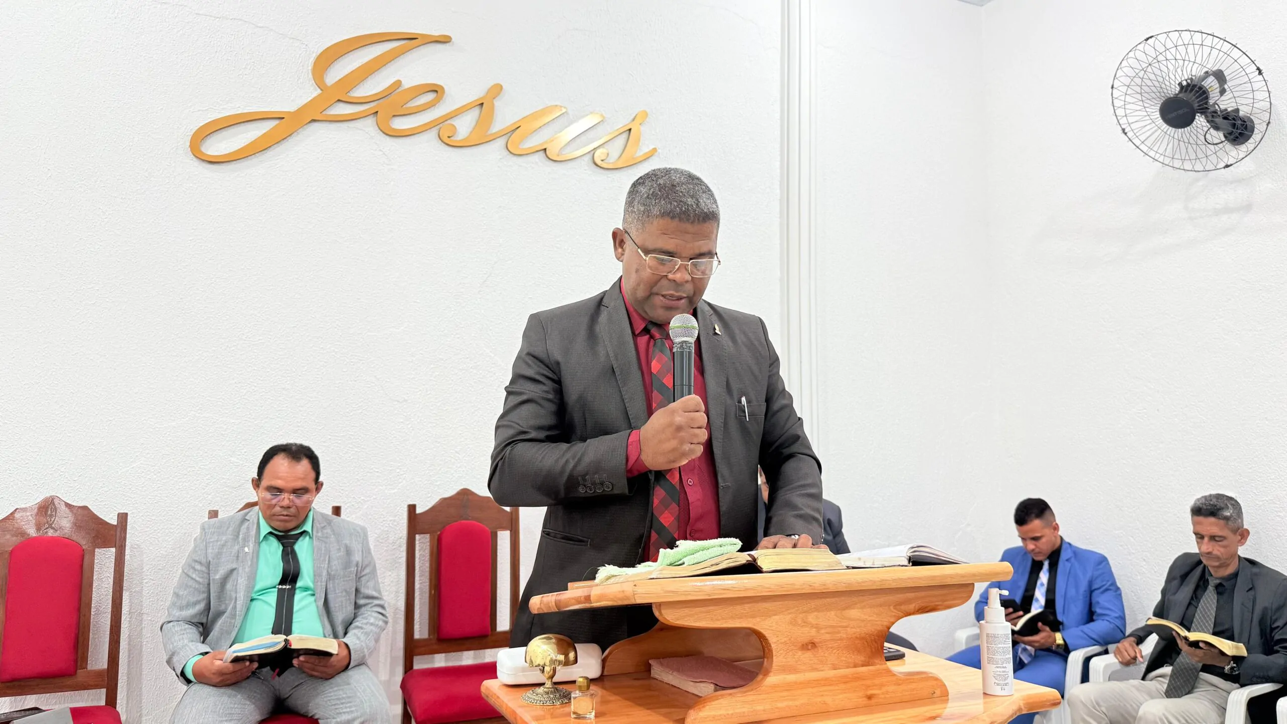 Departamento Adonai celebra 11 anos e registra duas conversões a Cristo - Imagem: ADCOM