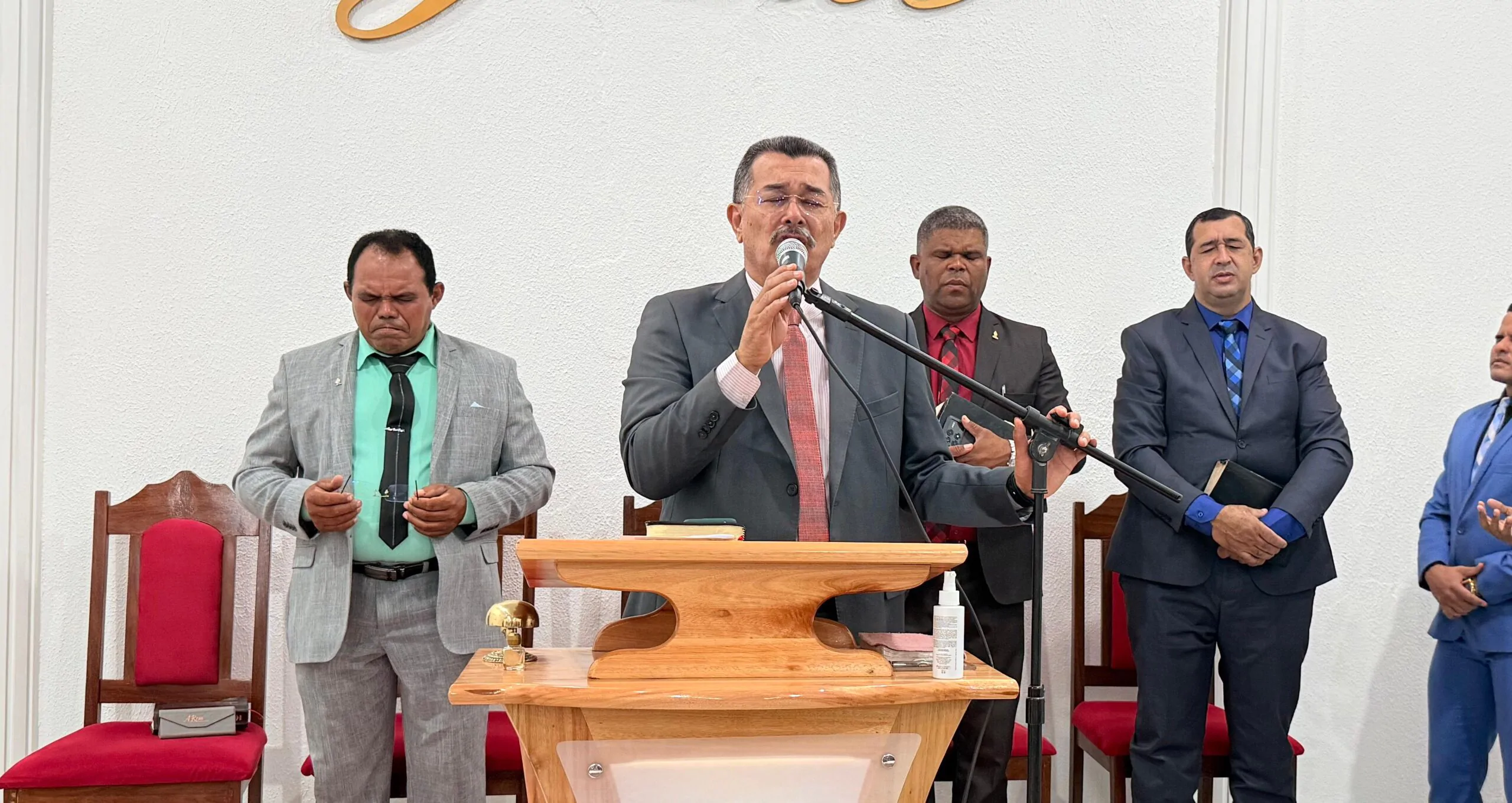 Departamento Adonai celebra 11 anos e registra duas conversões a Cristo - Imagem: Laura/ADCOM