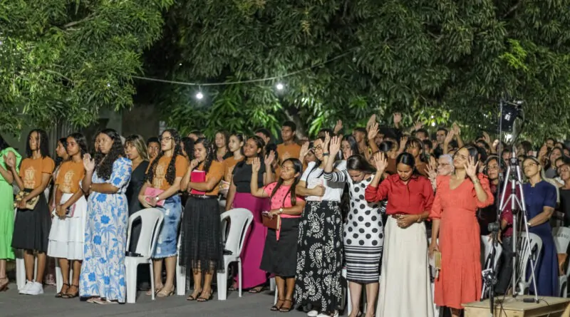 Noite de salvação: Cruzada Evangelística resulta em três conversões a Cristo - Imagem: Nataniely Nogueira/ADCOM
