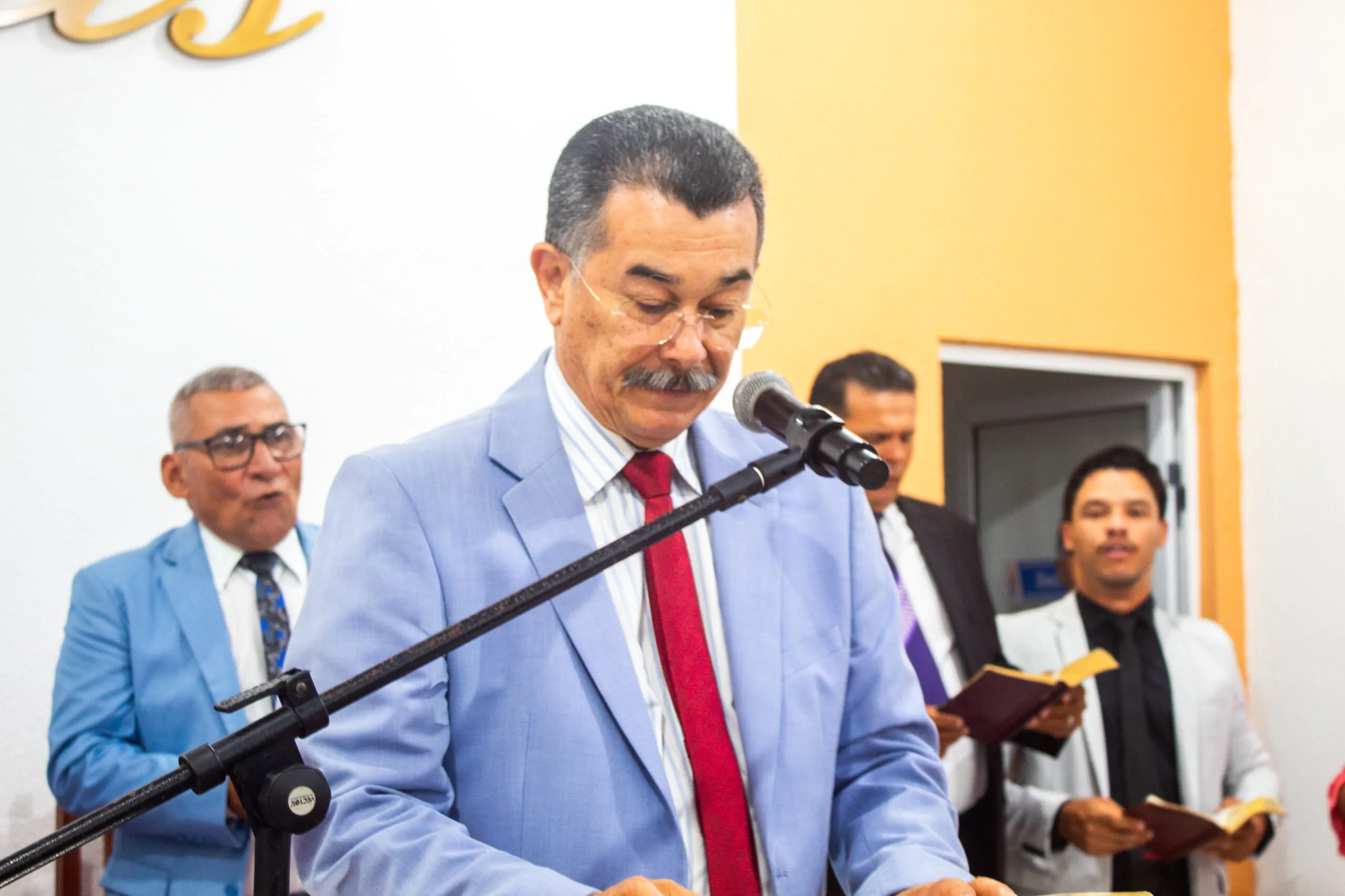 Cinco pessoas aceitam a Jesus em festividade dos jovens no Imburí - Imagem: Iasmin Oliveira/ADCOM