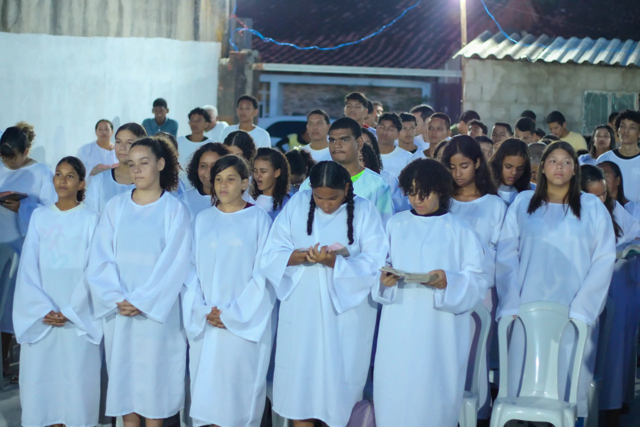 Assembleia de Deus em Chã do Pilar realiza batismo, Santa Ceia e ordenação de diáconos – Imagem: Nataniely Nogueira/ADCOM