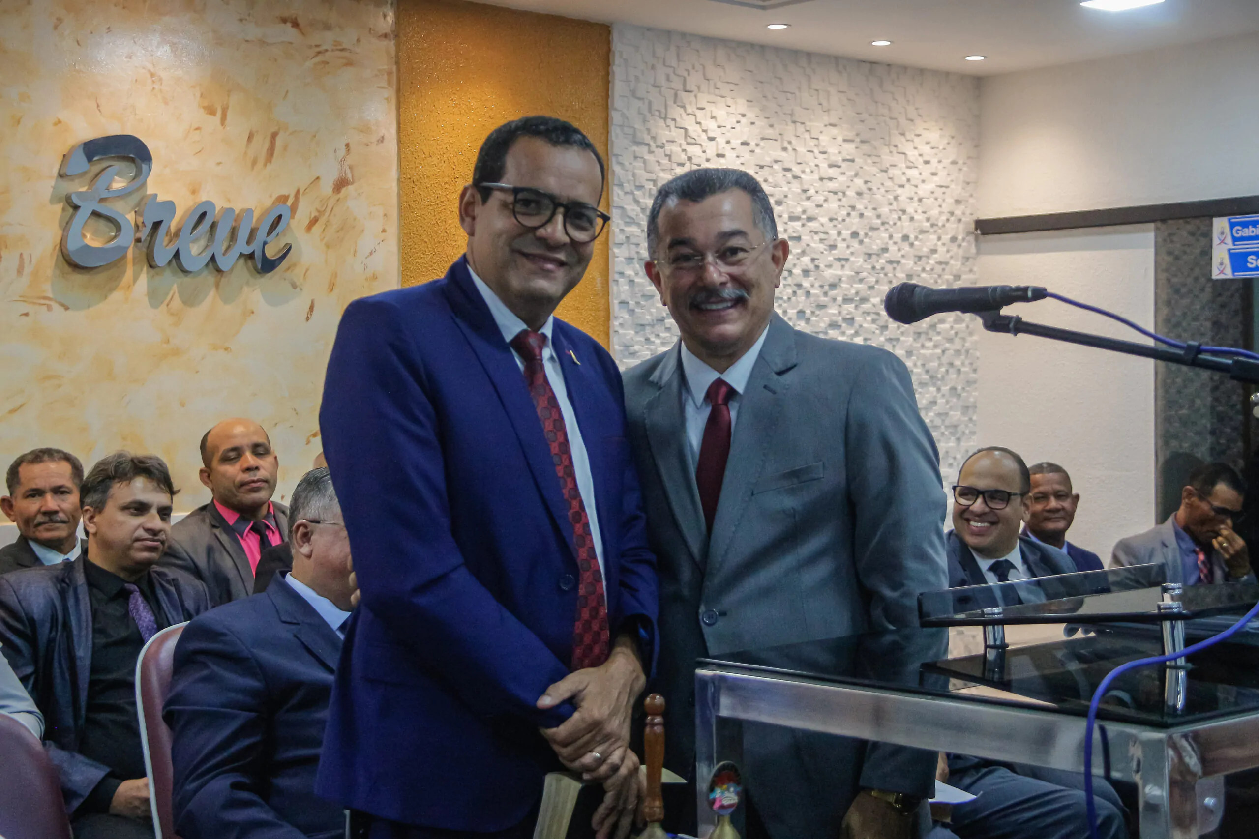 Pastor-presidente participa de culto de gratidão pelos 56 anos do pastor Cláudio Lemos - Imagem: Anderson Siqueira/ADCOM