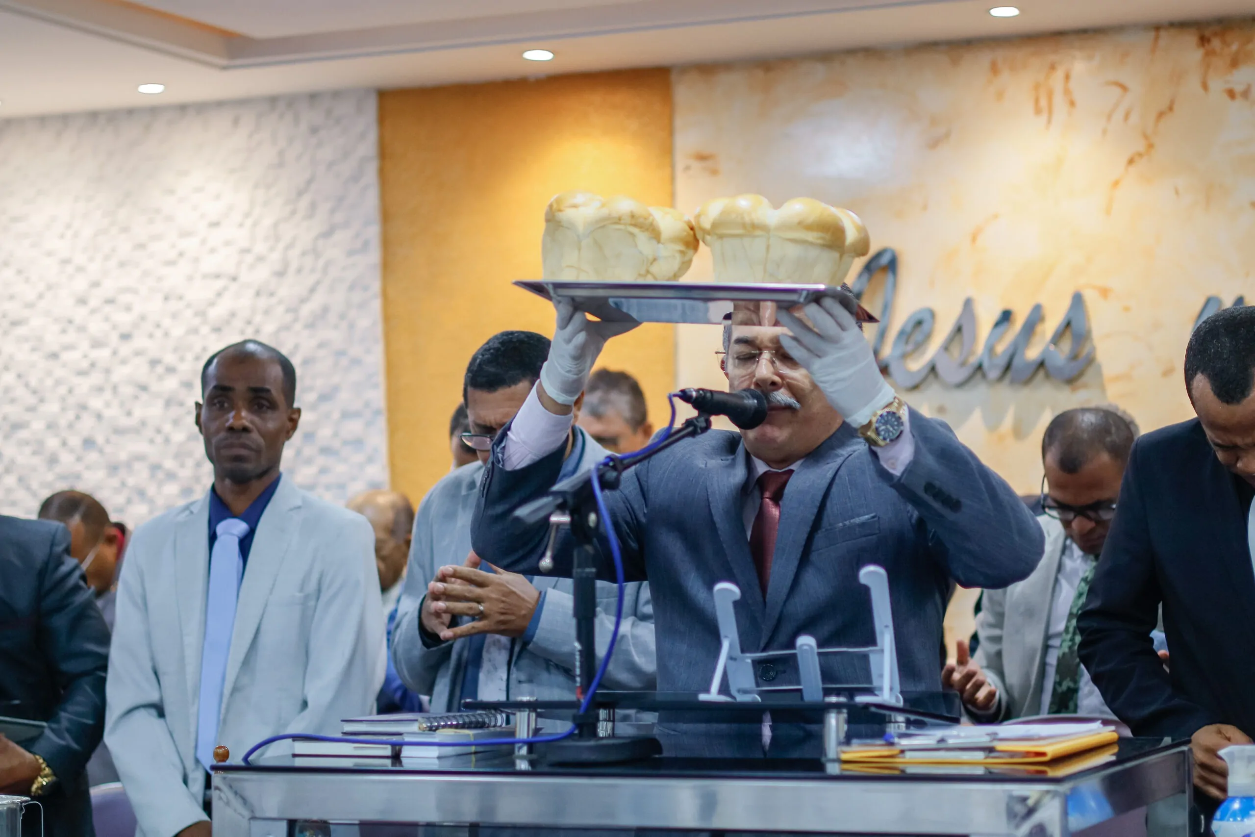 Santa Ceia na AD Chã do Pilar exorta a igreja a viver na dependência da presença de Deus - Image: Anderson Siqueira/ADCOM